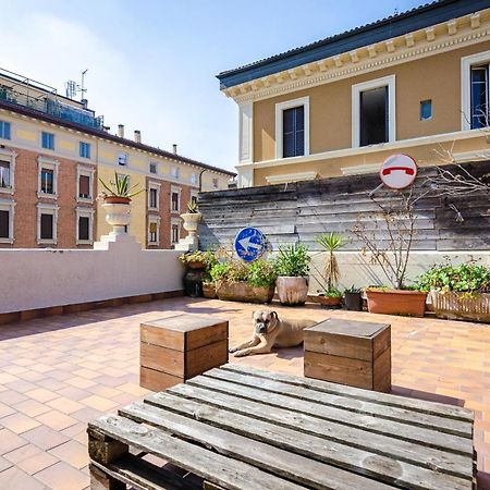 Ostello Umile Bologna Exteriör bild